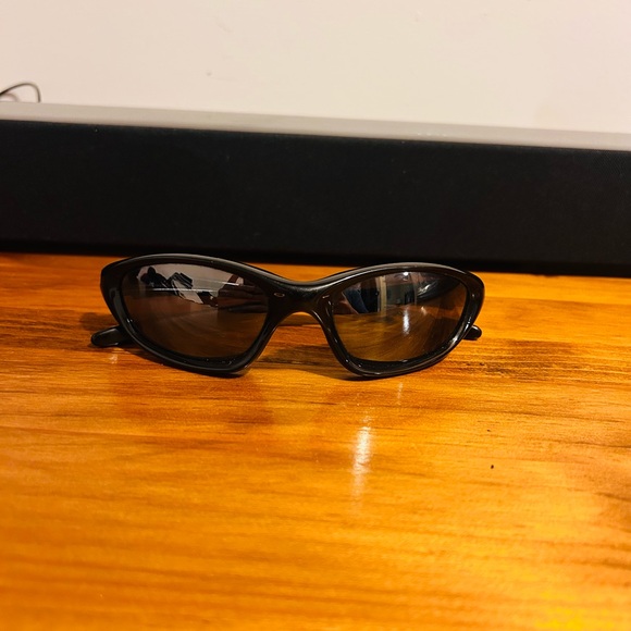 Vintage Oakley Jet Black W/Black Iridium Lenses Icons